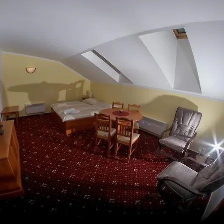 Cs Robin Oil Harrachov Apartment Exterior photo