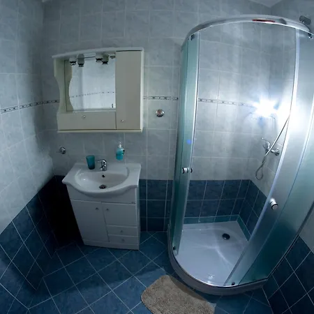 Cs Robin Oil Harrachov Apartment Exterior photo